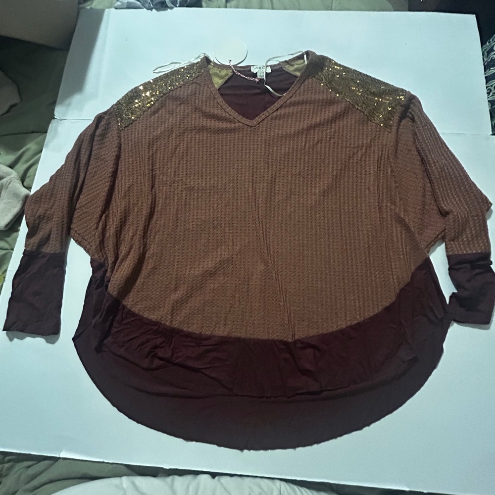Umgee Waffle Knit Sequin Tunic Top Rust Burgundy Gold V-Neck Large NEW Festival